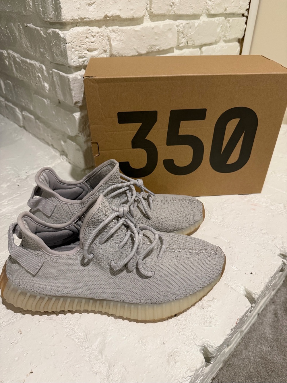 Yeezy Boost 350 V2 - size 11